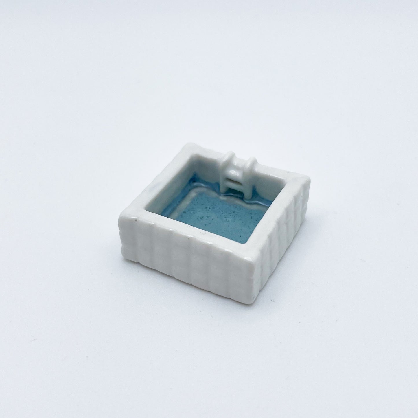 MINI SQUARE POOL TRINKET DISH - WHITE